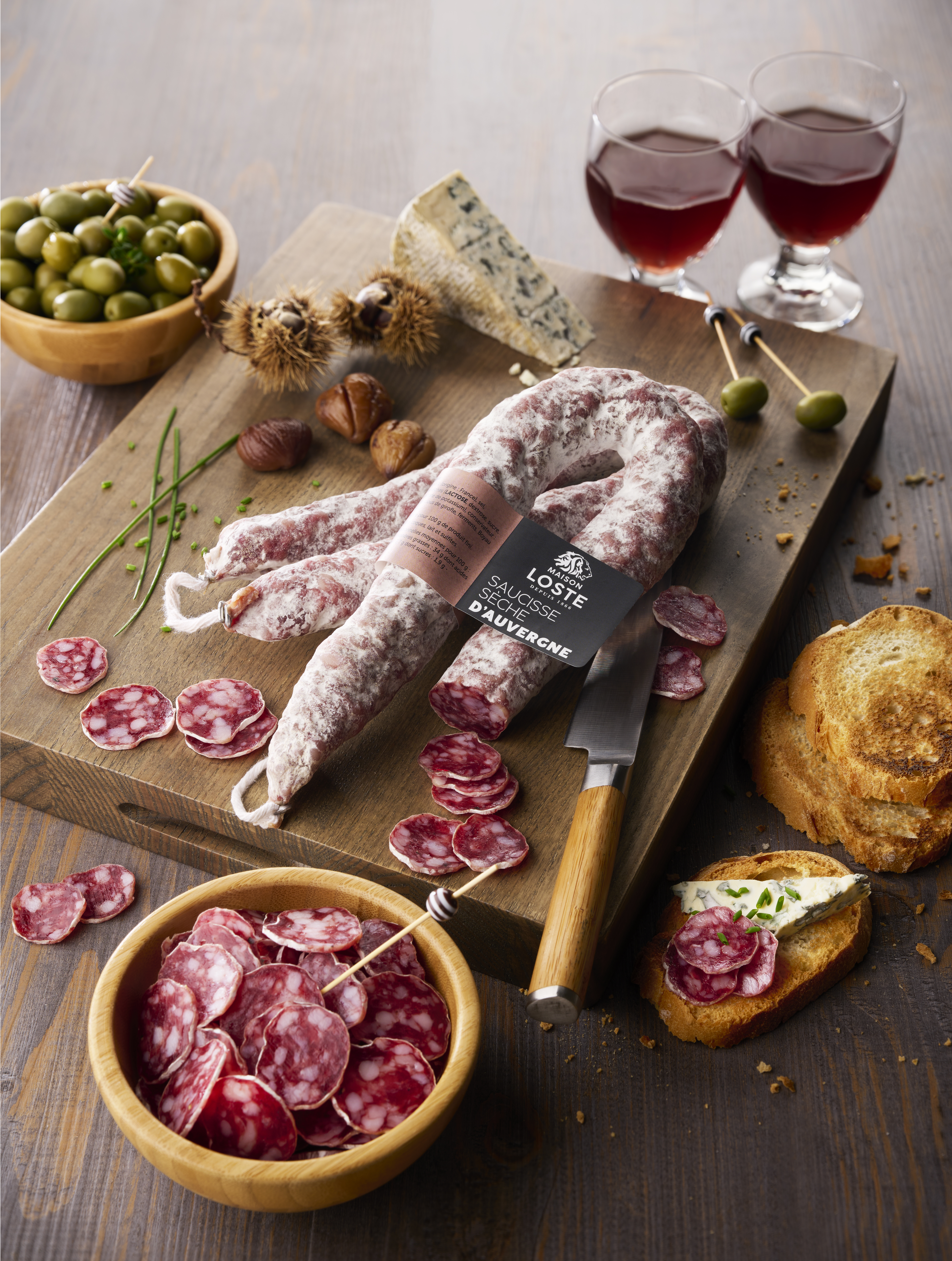 ambiance coupe saucisson sec Maison Loste